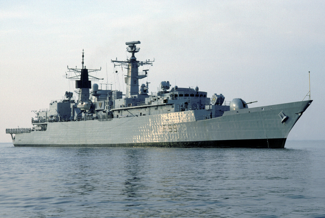 HMS Cornwall F99 Royal Navy Type 22 Frigate Photo Print or Framed Photo Print - Hampshire Prints