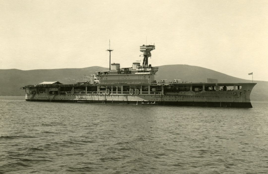 HMS Eagle (94) | Photo Print | Framed Print | Eagle Class | Aircraft Carrier | Royal Navy Hampshire Prints