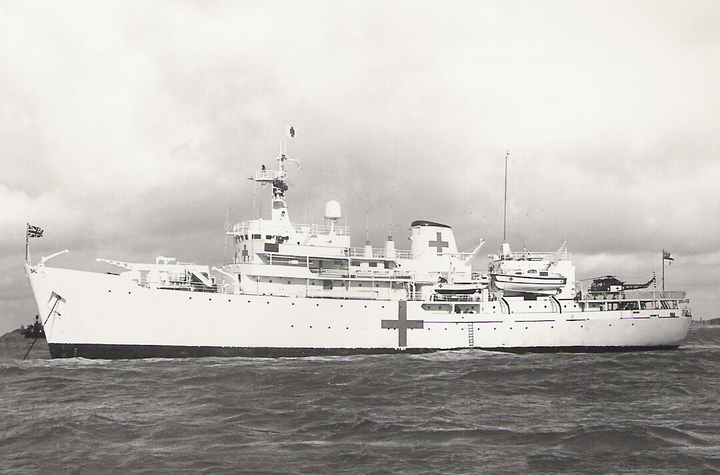 HMS Hydra A144 Royal Navy Hecla Class ocean survey vessel Photo Print or Framed Print - Hampshire Prints