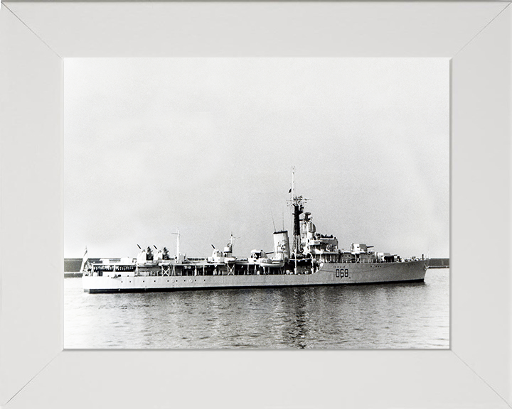 HMS Barrosa (D68) Photo Print - Starboard Side View - Royal Navy Battle Class Destroyer Hampshire Prints 10 x 8 White Frame No