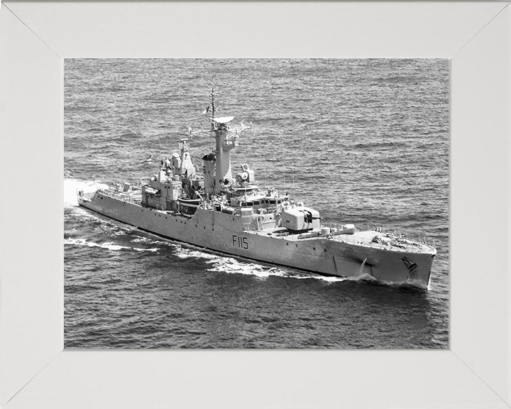 HMS Berwick F115 | Photo Print | Framed Print | Rothesay Class | Frigate | Royal Navy Hampshire Prints