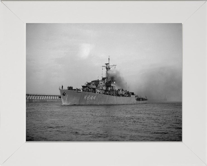 HMS Cawsand Bay K644 | Photo Print | Framed Print | Bay Class | Frigate | Royal Navy Hampshire Prints