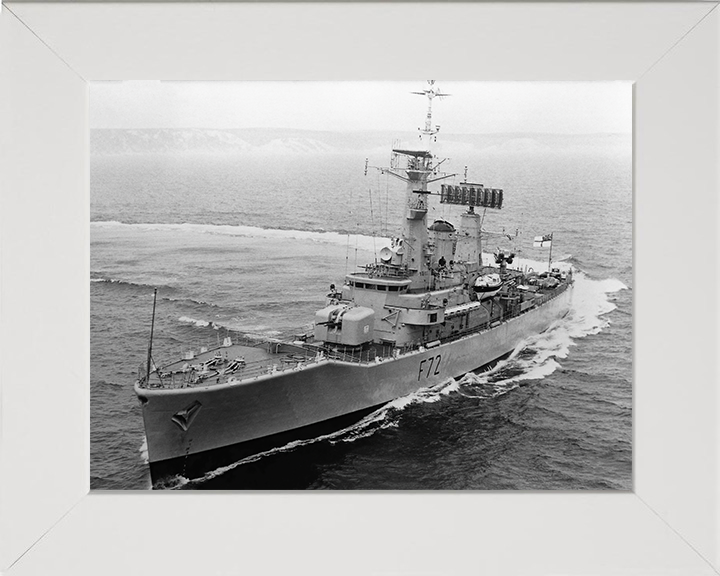 HMS Ariadne F72 | Photo Print | Framed Print | Leander Class | Frigate | Royal Navy Hampshire Prints