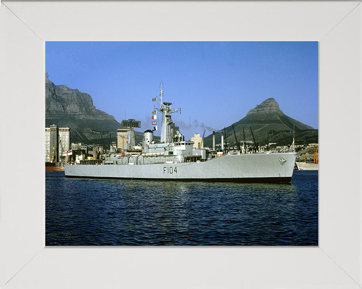HMS Dido F104 | Photo Print | Framed Print | Leander Class | Frigate | Royal Navy Hampshire Prints