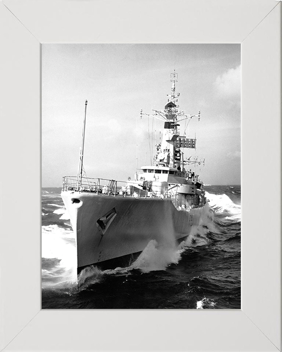 HMS Andromeda F57 Royal Navy Leander class frigate Photo Print or Framed Print - Hampshire Prints