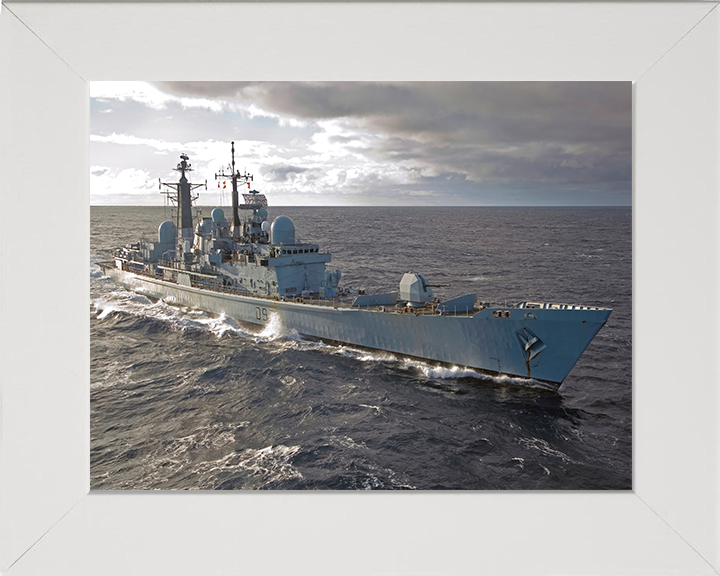 HMS Edinburgh D97 Royal Navy Type 42 Destroyer Photo Print or Framed Print - Hampshire Prints