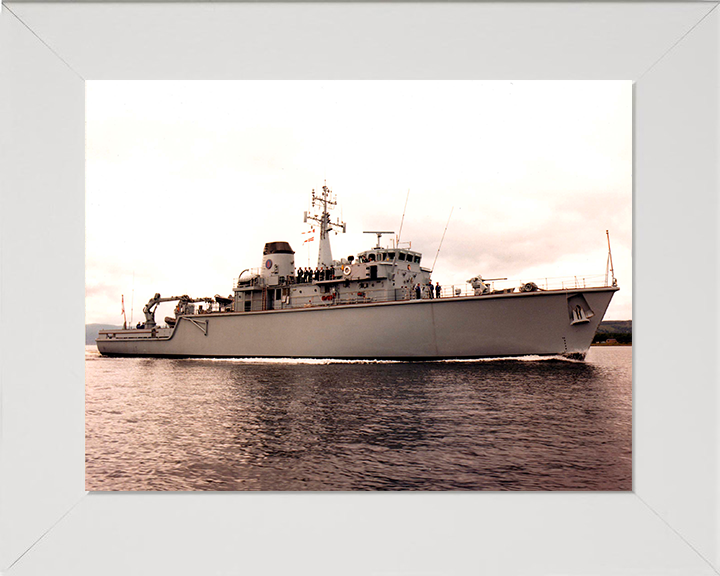 HMS Brecon M29 Royal Navy Hunt class mine countermeasures vessel Photo Print or Framed Print - Hampshire Prints