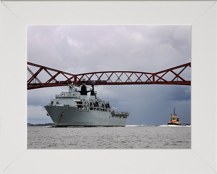 HMS Albion L14 | Photo Print | Framed Print | Albion Class | Amphibious ship | Royal Navy Hampshire Prints