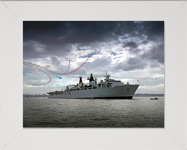 HMS Bulwark L15 Royal Navy Albion class amphibious ship Photo Print or Framed Print - Hampshire Prints