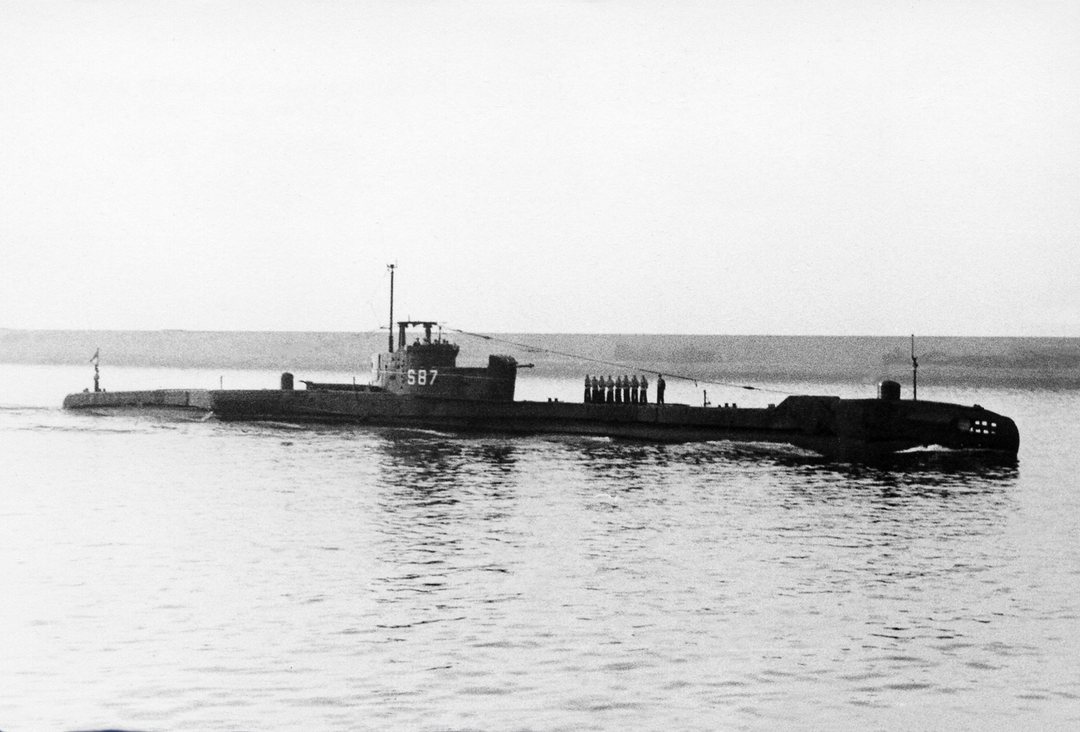 HMS Tally-Ho P317 Submarine | Photo Print | Framed Print | Poster | T Class | Royal Navy Hampshire Prints
