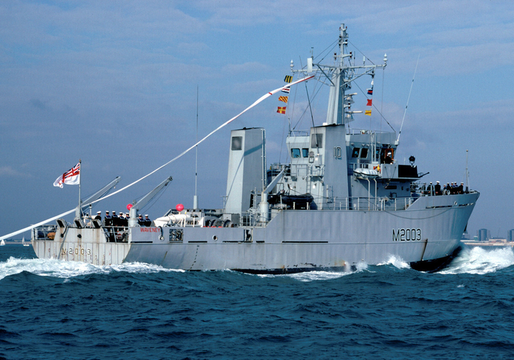 HMS Waveney M2003 Royal Navy River class minesweeper Photo Print or Framed Print - Hampshire Prints