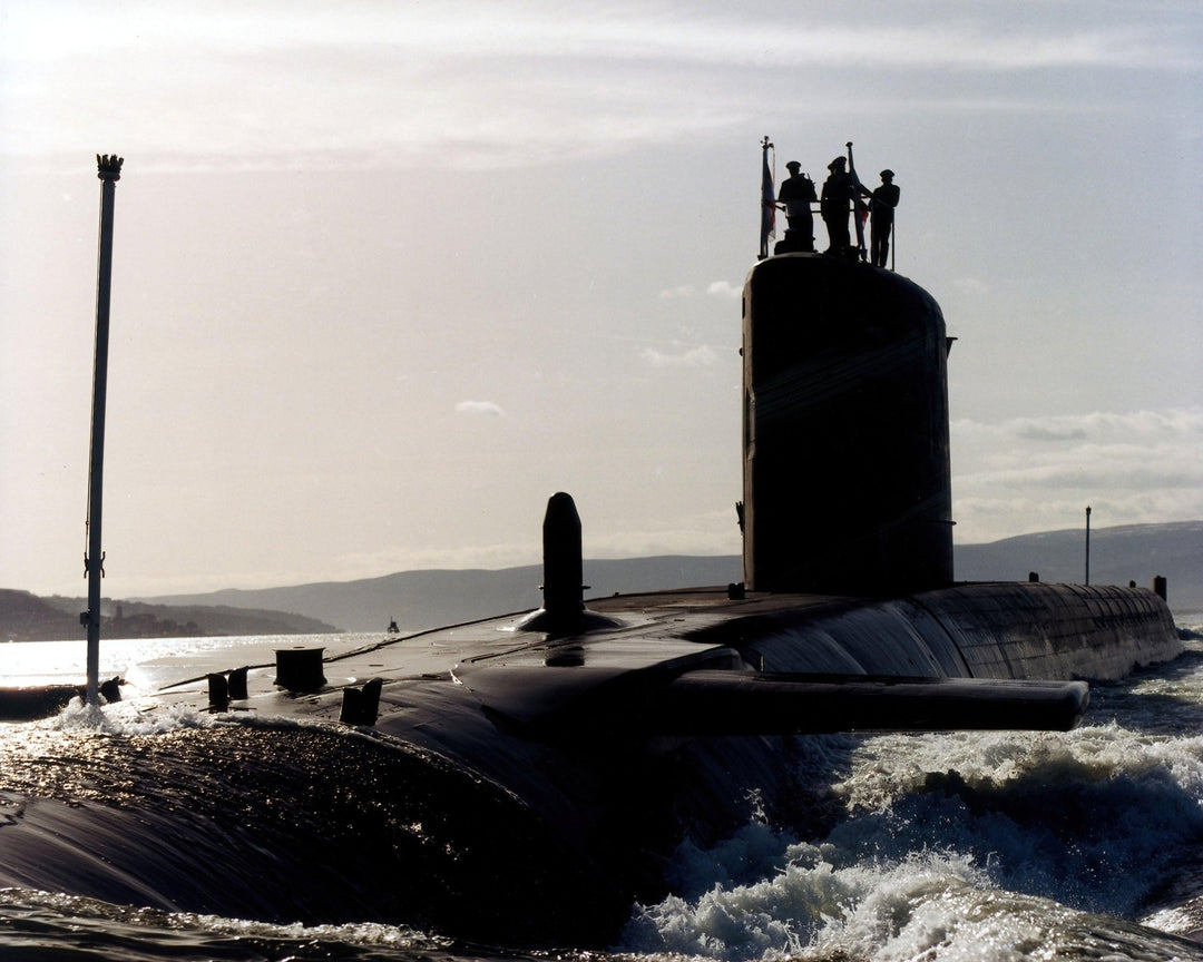 HMS Renown S26 Submarine | Photo Print | Framed Print | Resolution Class | Royal Navy Hampshire Prints