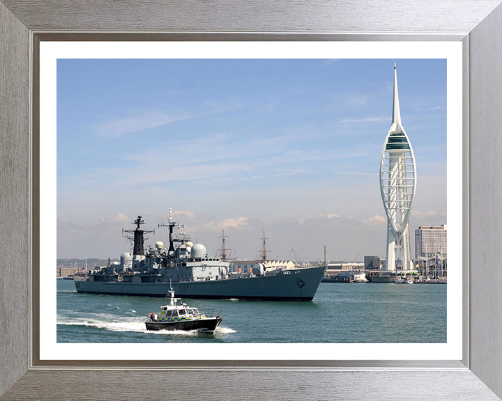 HMS Edinburgh D97 | Photo Print | Framed Print | Poster | Type 42 | Destroyer | Royal Navy Hampshire Prints