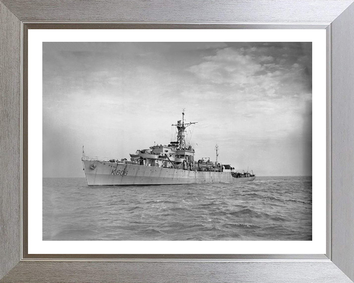 HMS Bigbury Bay K606 | Photo Print | Framed Print | Bay Class | Frigate | Royal Navy Hampshire Prints