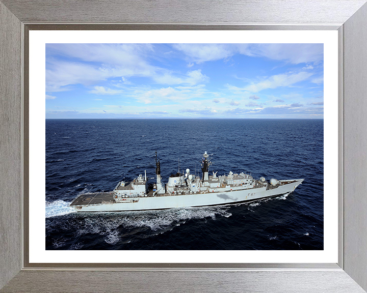 HMS Chatham F87 | Photo Print | Framed Print | Poster | Type 22 | Frigate | Royal Navy Hampshire Prints