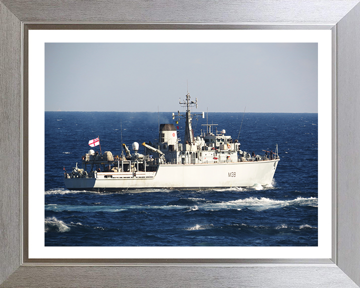 HMS Atherstone M38 Royal Navy Hunt class mine countermeasures vessel Photo Print or Framed Print - Hampshire Prints