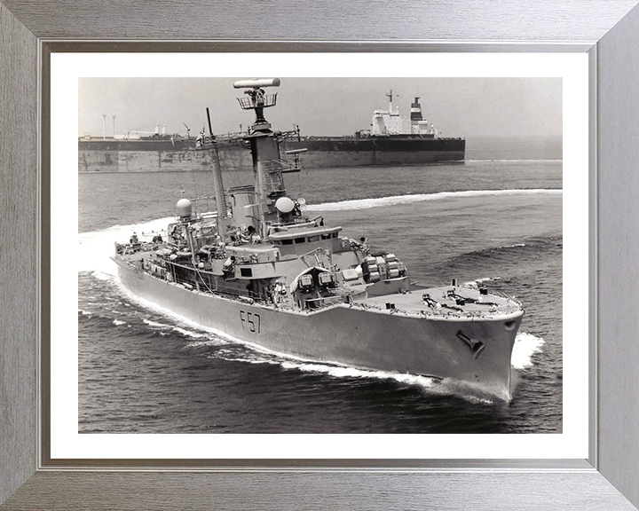 HMS Andromeda F57 Royal Navy Leander class frigate Photo Print or Framed Print - Hampshire Prints