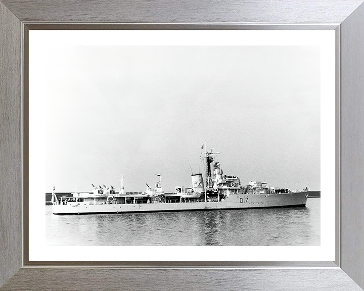 HMS Alamein D17 Royal Navy Battle Class fleet destroyer Photo Print or Framed Print - Hampshire Prints