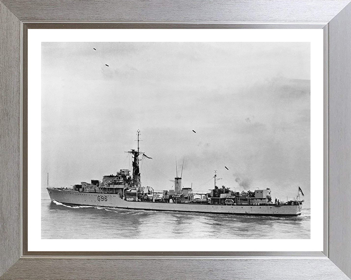 HMS Crossbow G96 (D96) | Photo Print | Framed Print | Weapon Class | Destroyer | Royal Navy Hampshire Prints