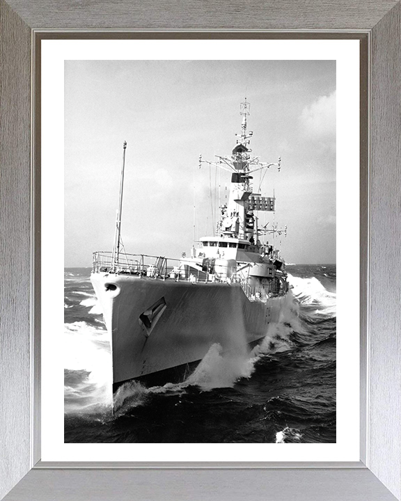 HMS Andromeda F57 Royal Navy Leander class frigate Photo Print or Framed Print - Hampshire Prints