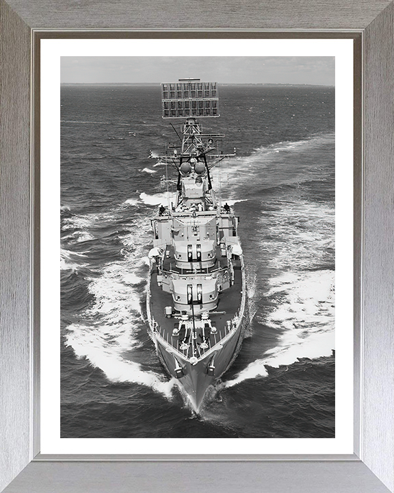 HMS Barrosa D68 | Photo Print | Framed Print | Battle Class | Destroyer | Royal Navy Hampshire Prints