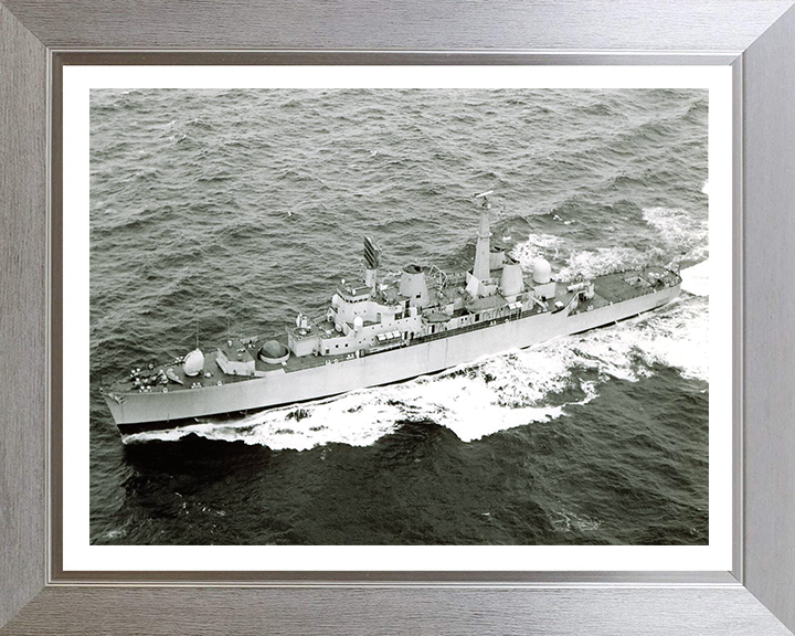 HMS Bristol D23 Royal Navy Type 82 destroyer Photo Print or Framed Print - Hampshire Prints