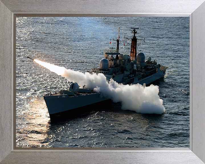 HMS Edinburgh D97 Royal Navy Type 42 Destroyer Photo Print or Framed Print - Hampshire Prints