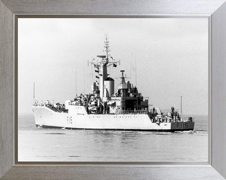 HMS Berwick F115 Royal Navy Rothesay Class frigate Photo Print or Framed Print - Hampshire Prints