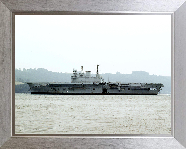 HMS Eagle R05 Royal Navy Audacious class aircraft carrier Photo Print or Framed Print - Hampshire Prints