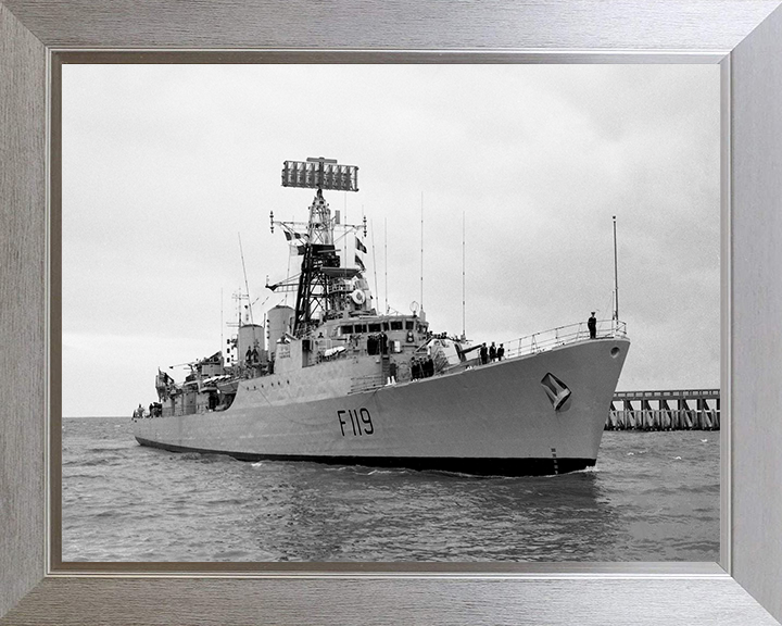 HMS Eskimo F119 Royal Navy Tribal class Frigate Photo Print or Framed Print - Hampshire Prints