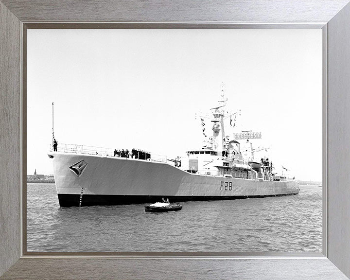 HMS Cleopatra F28 | Photo Print | Framed Print | Leander Class | Frigate | Royal Navy Hampshire Prints
