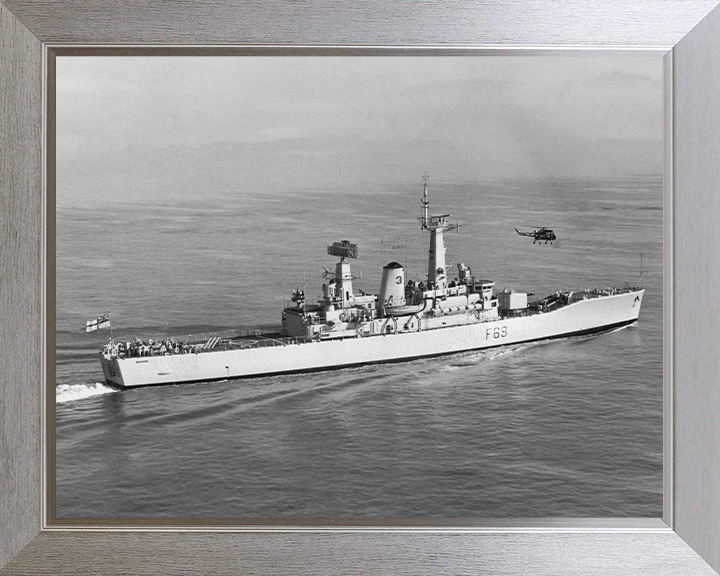 HMS Bacchante F69 | Photo Print | Framed Print | Leander Class | Frigate | Royal Navy Hampshire Prints