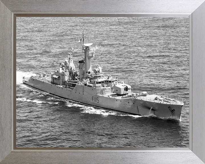 HMS Berwick F115 | Photo Print | Framed Print | Rothesay Class | Frigate | Royal Navy Hampshire Prints