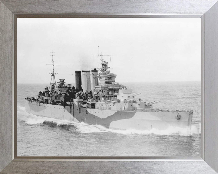 HMS Devonshire (39) | Photo Print | Framed Print | County Class | Cruiser | Royal Navy Hampshire Prints