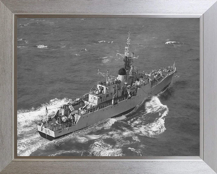 HMS Berwick F115 | Photo Print | Framed Print | Rothesay Class | Frigate | Royal Navy Hampshire Prints