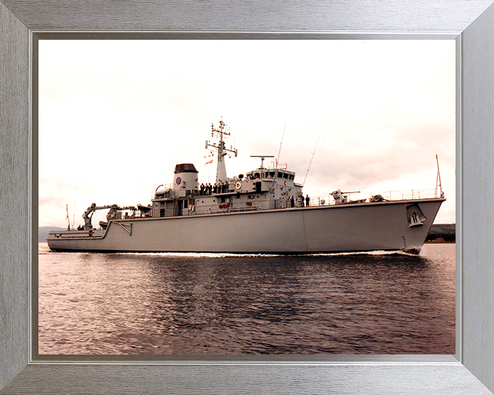 HMS Brecon M29 Royal Navy Hunt class mine countermeasures vessel Photo Print or Framed Print - Hampshire Prints