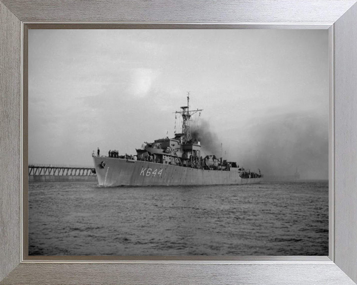 HMS Cawsand Bay K644 | Photo Print | Framed Print | Bay Class | Frigate | Royal Navy Hampshire Prints