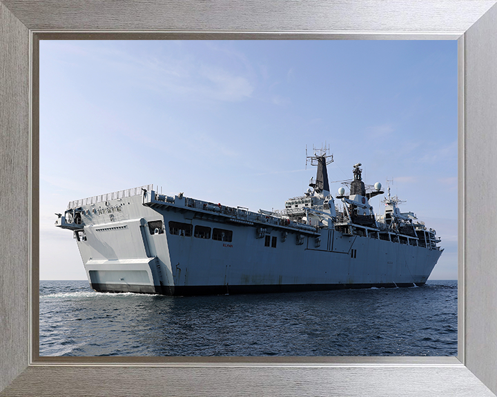 HMS Bulwark L15 Royal Navy Albion class amphibious ship Photo Print or Framed Print - Hampshire Prints