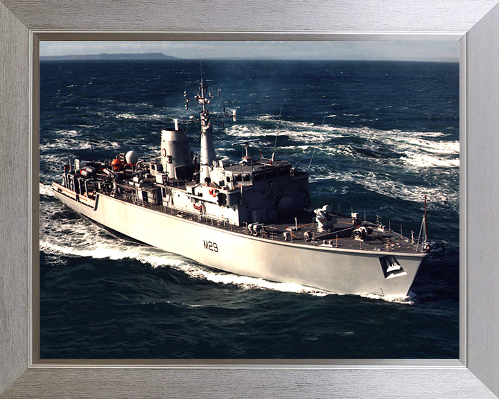 HMS Brecon M29 | Photo Print | Framed Print | Hunt Class | Mine Warfare Vessel | Royal Navy Hampshire Prints
