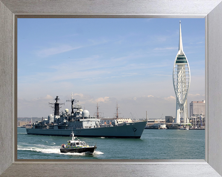 HMS Edinburgh D97 | Photo Print | Framed Print | Poster | Type 42 | Destroyer | Royal Navy Hampshire Prints