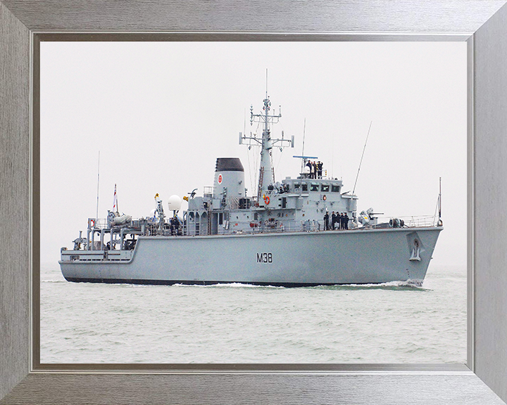 HMS Atherstone M38 Royal Navy Hunt class mine countermeasures vessel Photo Print or Framed Print - Hampshire Prints