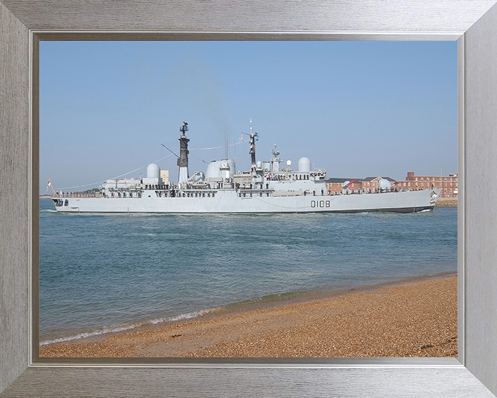 HMS Cardiff D108 Royal Navy Type 42 destroyer Photo Print or Framed Print - Hampshire Prints