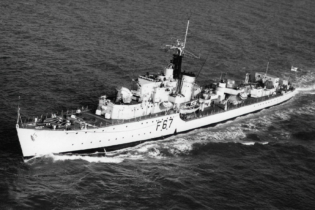 HMS Tyrian F67 (R67) | Photo Print | Framed Print | Poster | S Class | Destroyer | Royal Navy Hampshire Prints