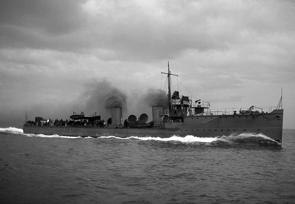 HMS Waveney 1903 Royal Navy River class destroyer Photo Print or Framed Print - Hampshire Prints