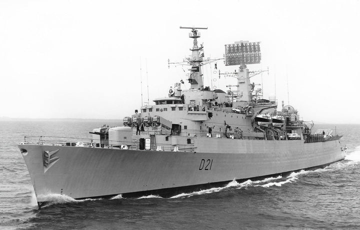 HMS Norfolk D21 | Photo Print | Framed Print | County Class | Destroyer | Royal Navy Hampshire Prints