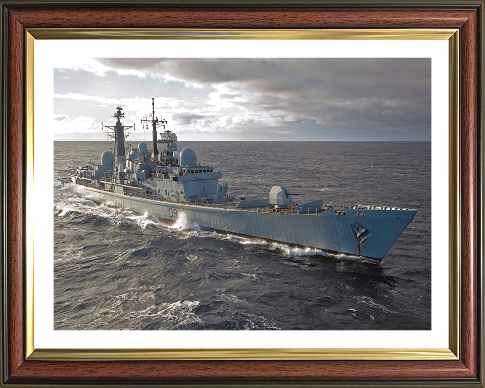 HMS Edinburgh D97 | Photo Print | Framed Print | Poster | Type 42 | Destroyer | Royal Navy Hampshire Prints
