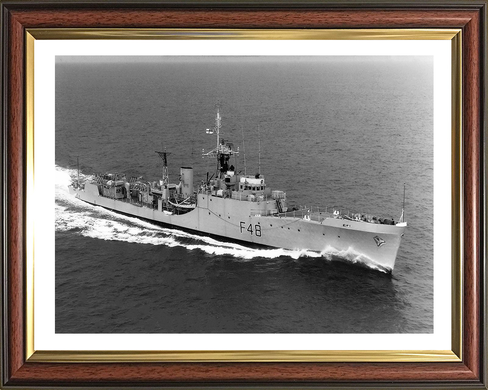 HMS Dundas F48 Royal Navy Blackwood class frigate Photo Print or Framed Print - Hampshire Prints