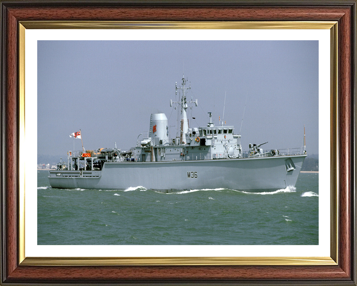 HMS Bicester M36 | Photo Print | Framed Print | Hunt Class | Mine Warfare Vessel | Royal Navy Hampshire Prints