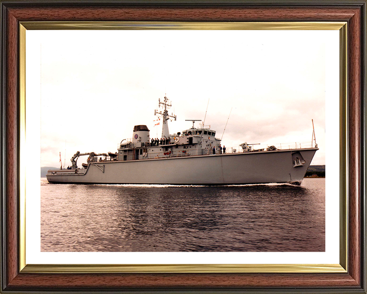 HMS Brecon M29 | Photo Print | Framed Print | Hunt Class | Mine Warfare Vessel | Royal Navy Hampshire Prints
