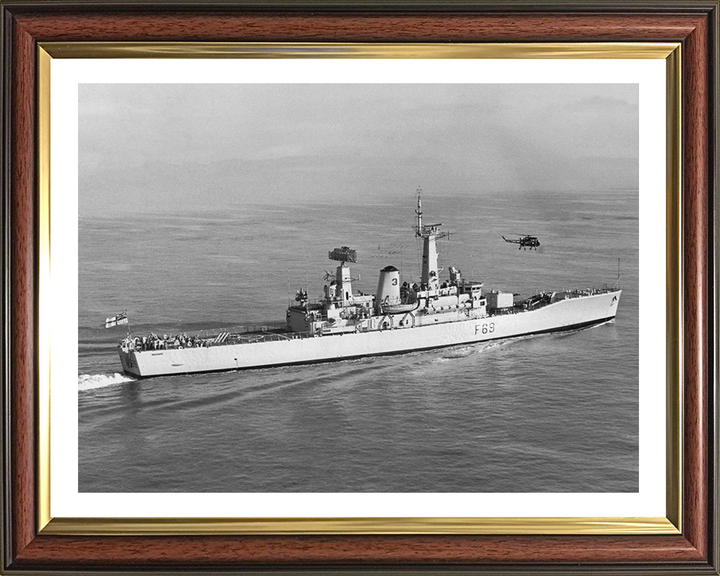 HMS Bacchante F69 | Photo Print | Framed Print | Leander Class | Frigate | Royal Navy Hampshire Prints